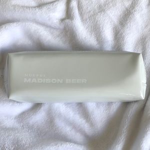 MORPHE x Madison Beer Makeup Pouch💗